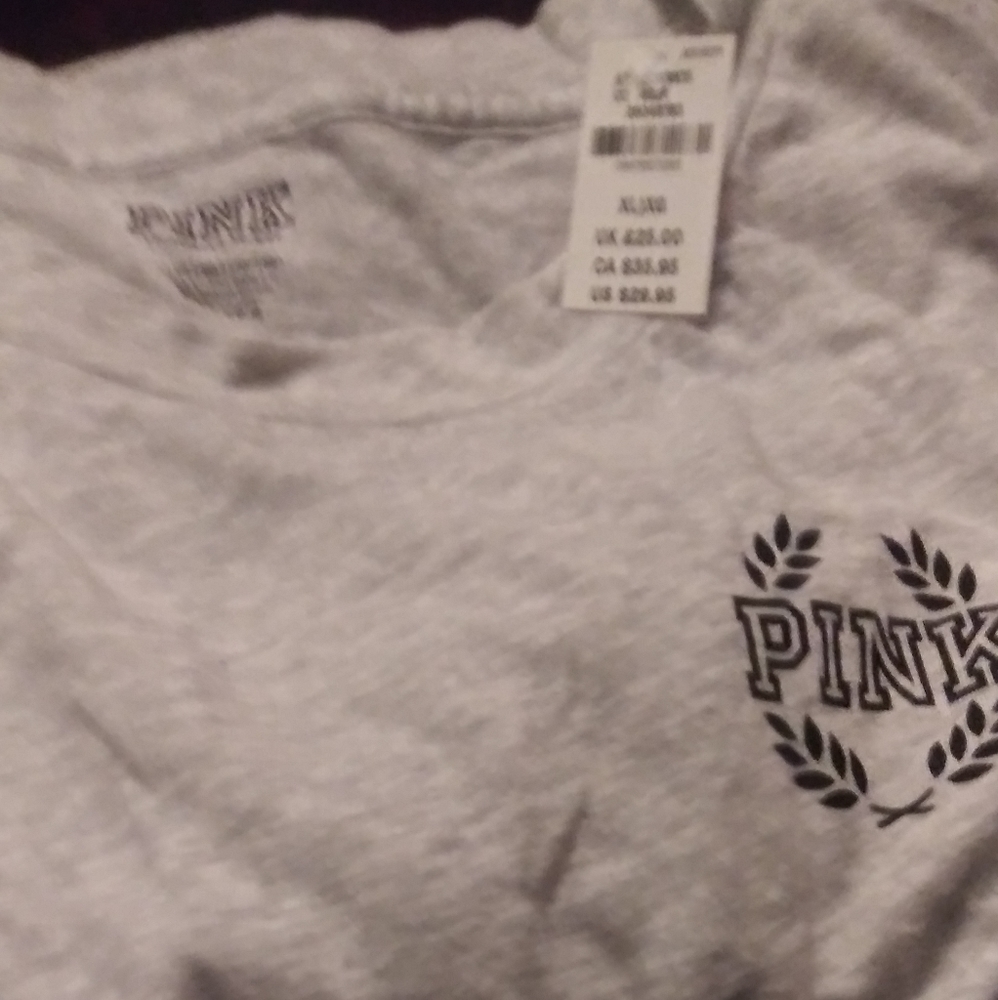 New Victoria Secrets pink XL CROP